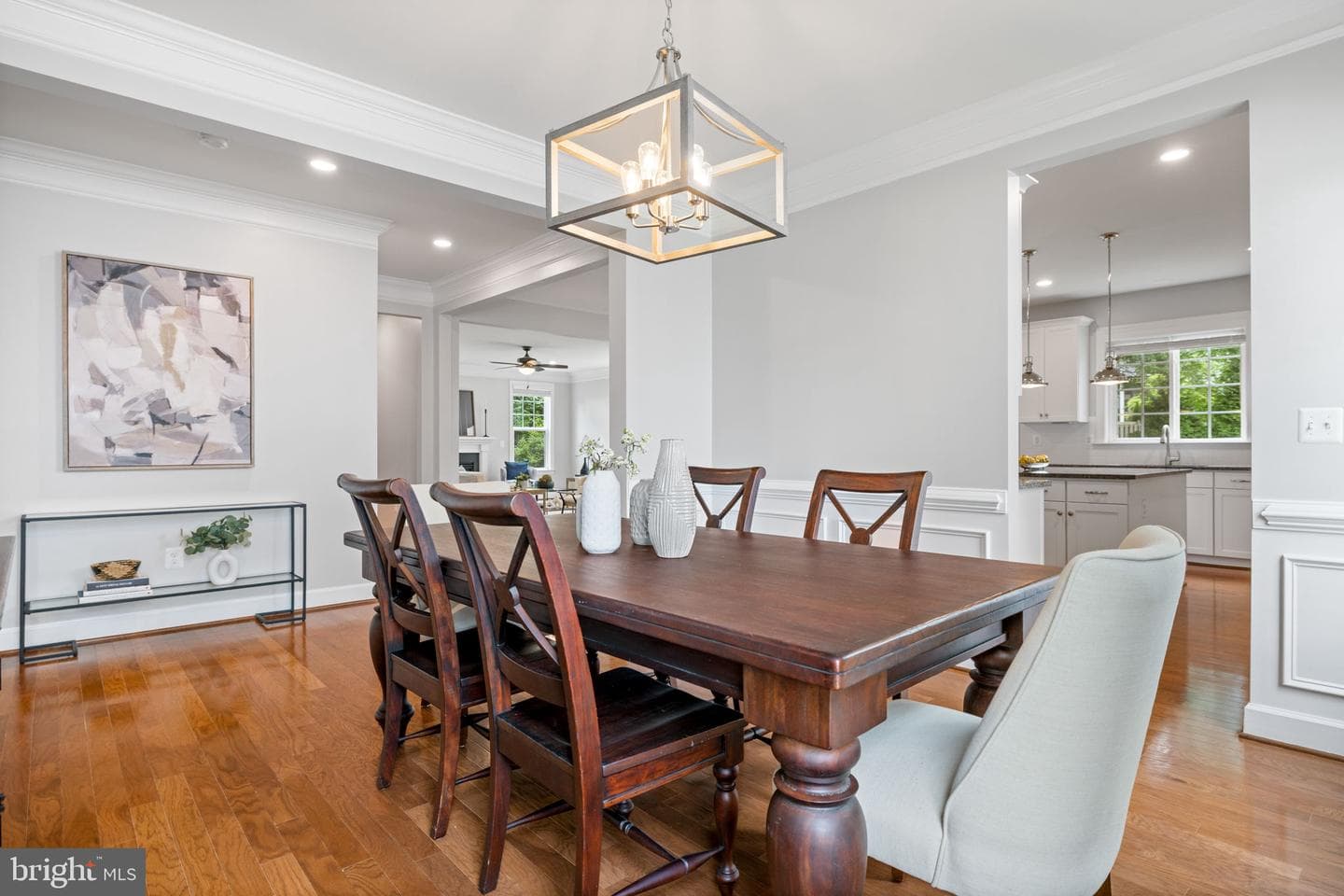 415 Yeonas Drive SW photo 6