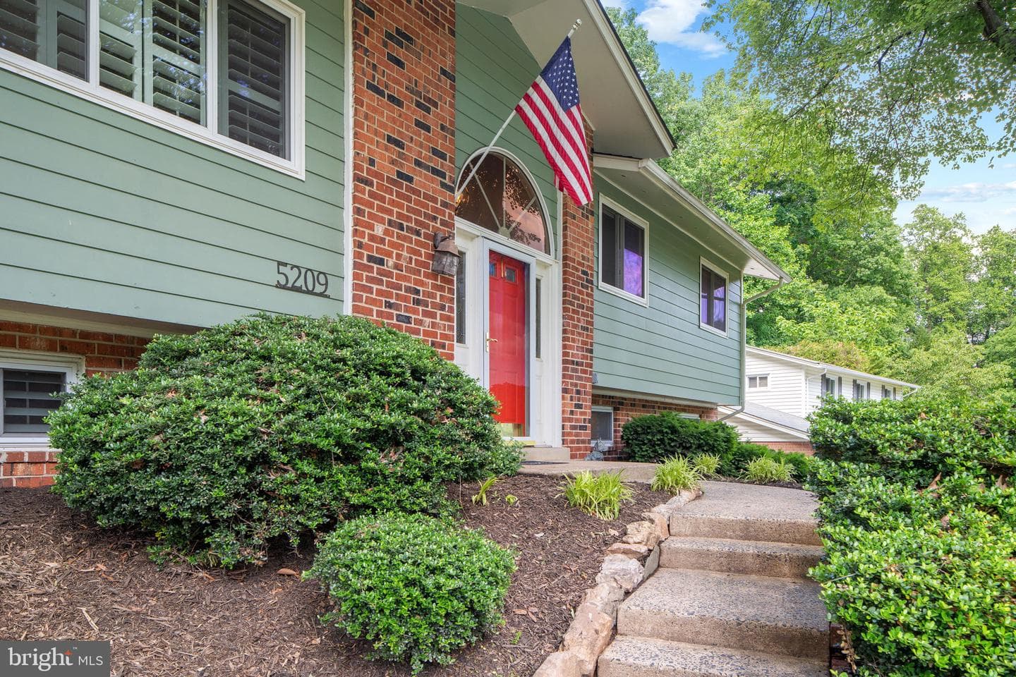 5209 Stonington Drive photo 4