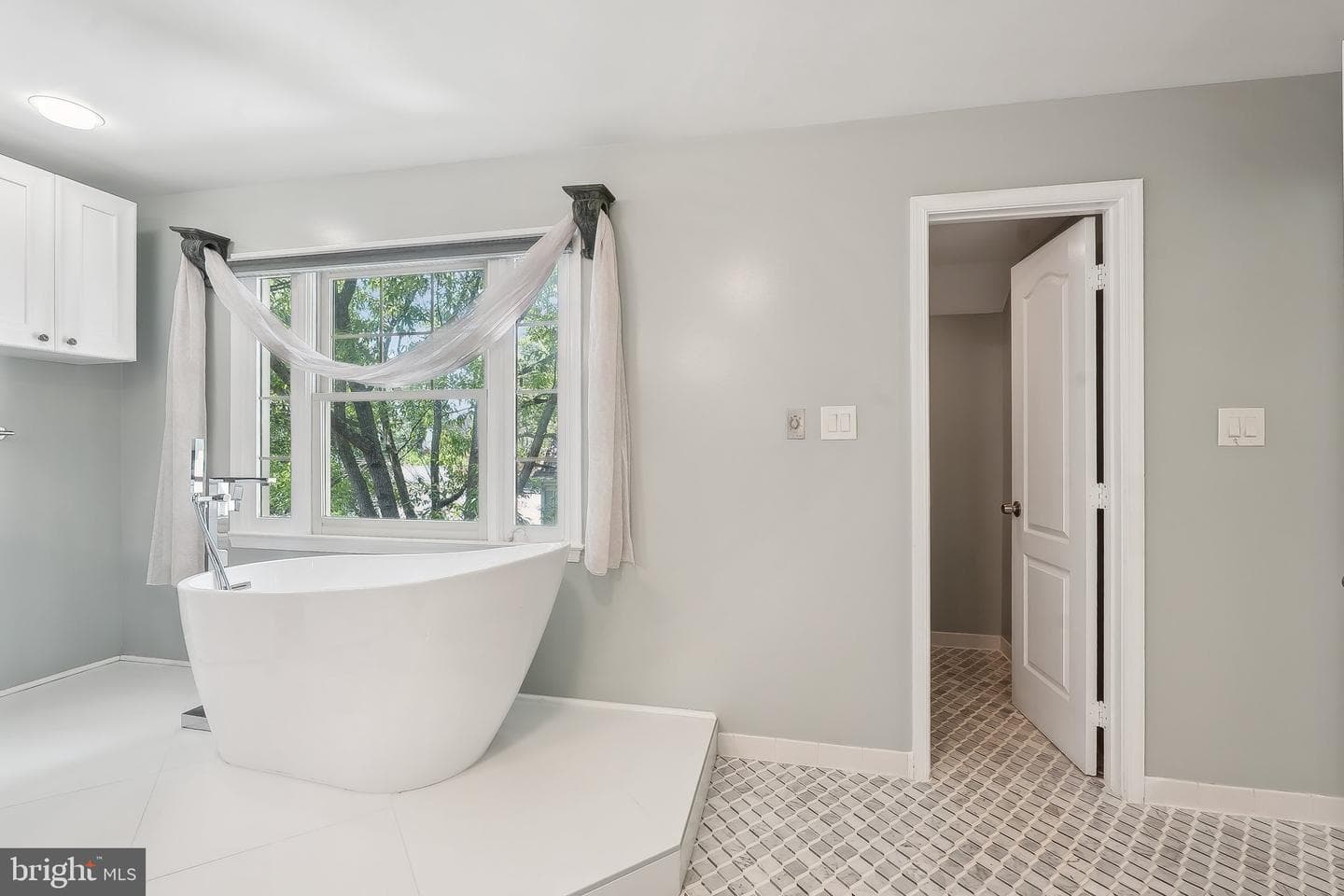 2905 Darnley Place photo 25
