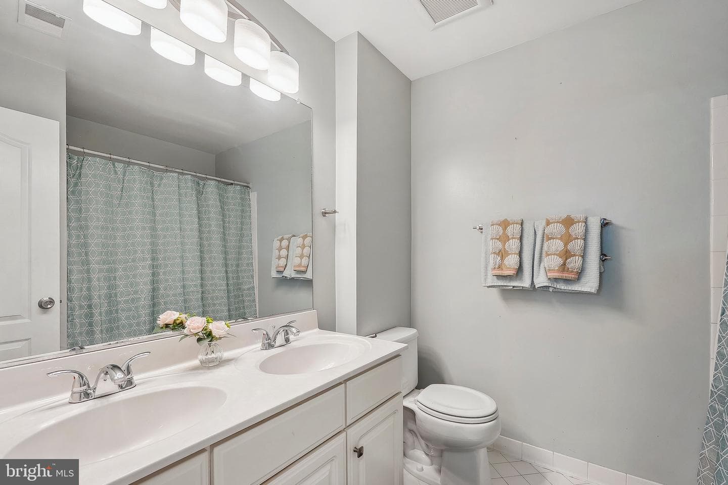 2905 Darnley Place photo 34