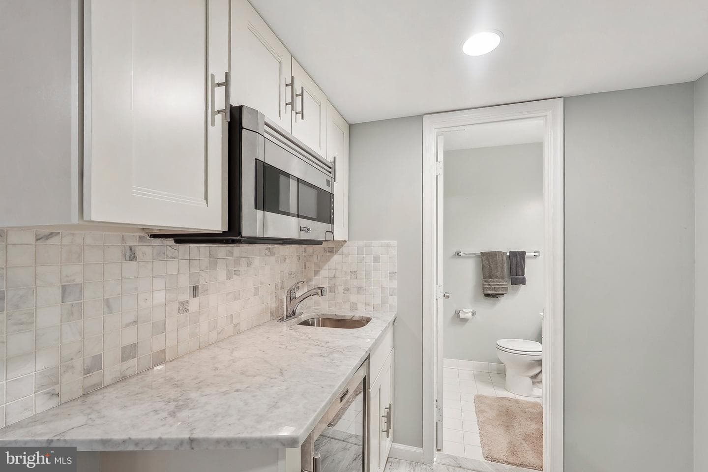 2905 Darnley Place photo 37