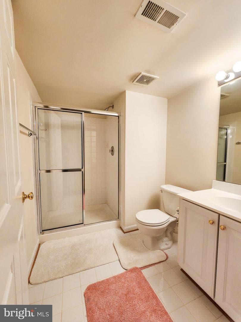 9120 Stonegarden Drive photo 32