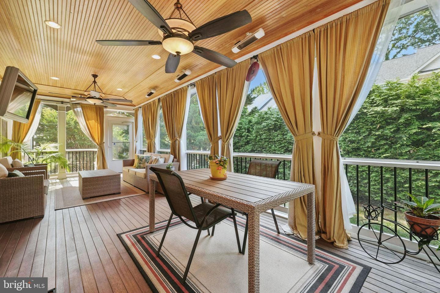 2108 Tysons Executive Court photo 23