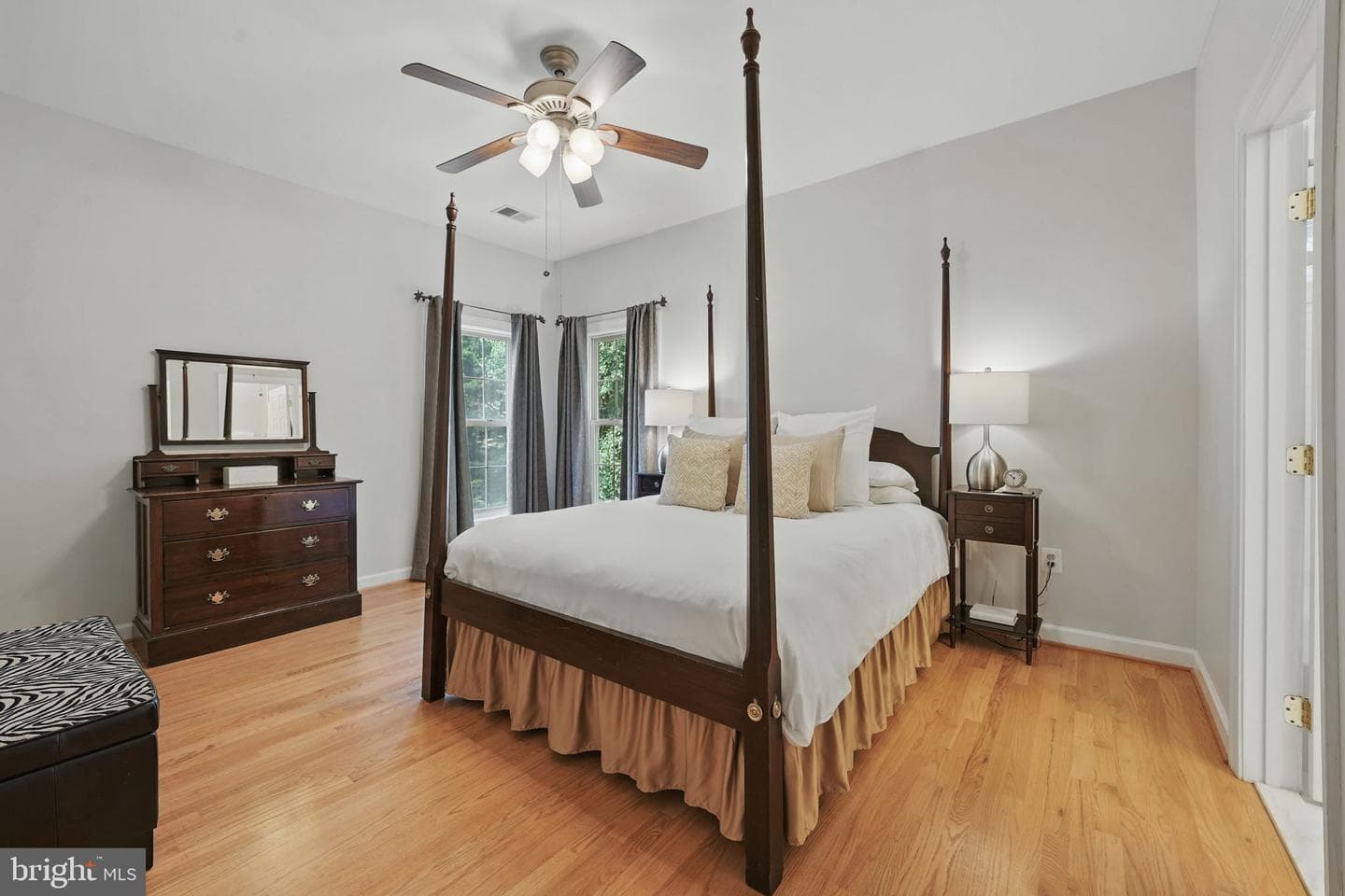 2108 Tysons Executive Court photo 34
