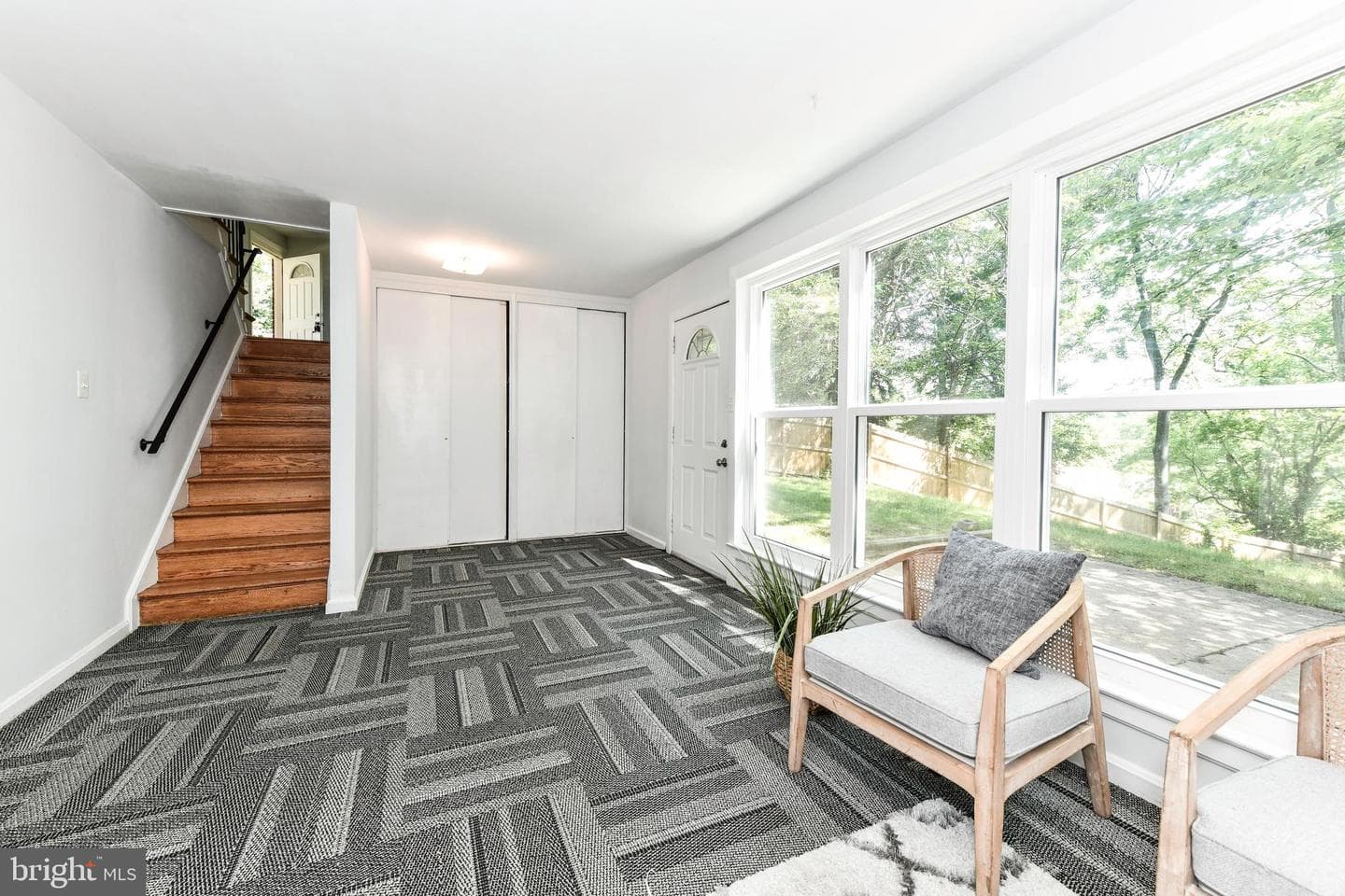 6322 Phyllis Lane photo 14