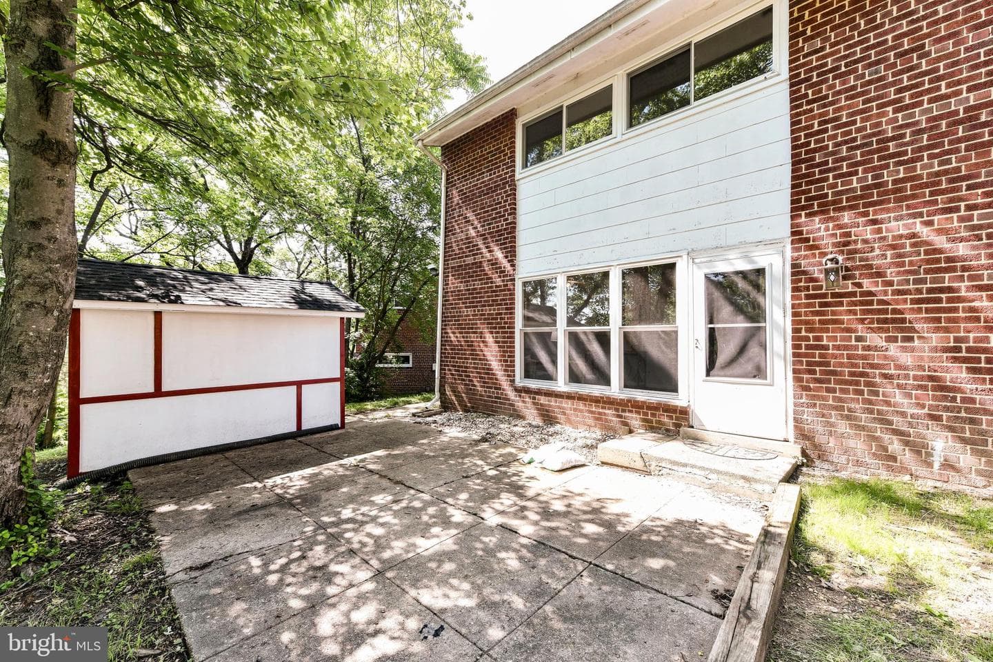 6322 Phyllis Lane photo 19