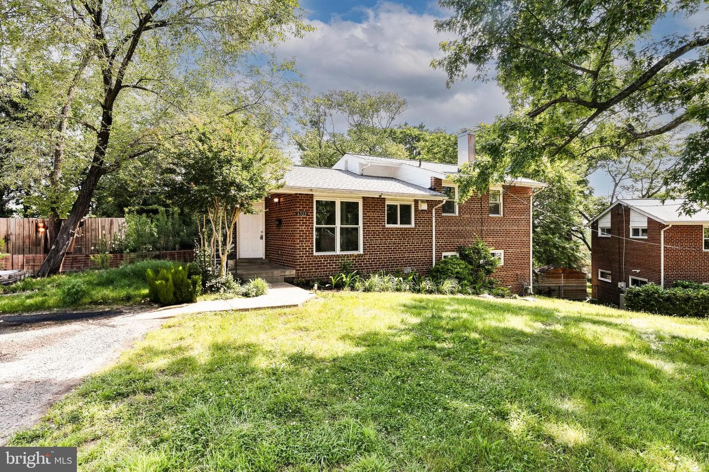 6322 Phyllis Lane photo 22