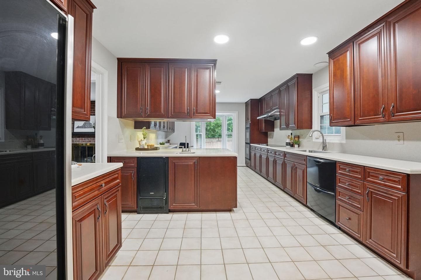 2624 Black Fir Court photo 5