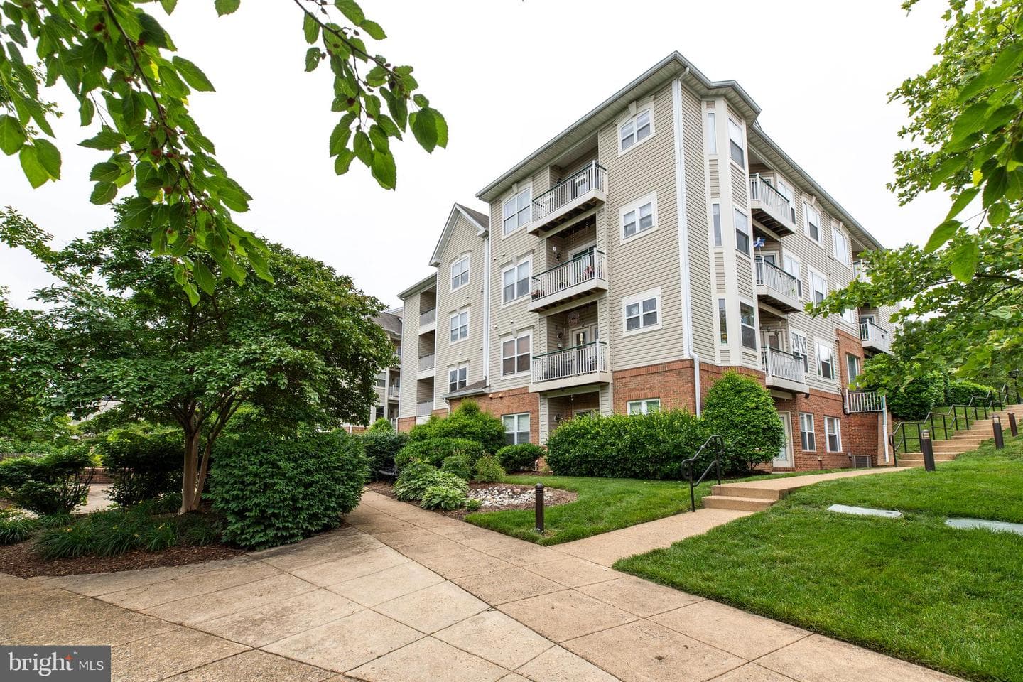 6549 Grange Lane #401 photo 2