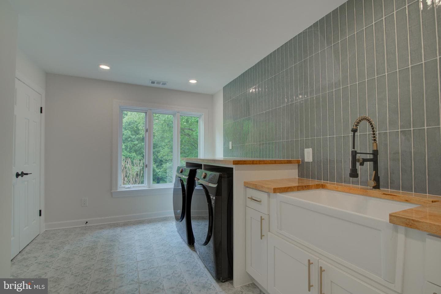 10124 Wendover Drive photo 46