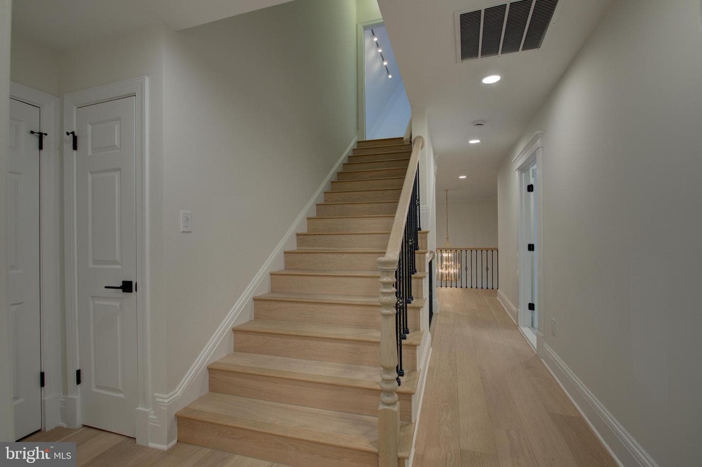 10124 Wendover Drive photo 47