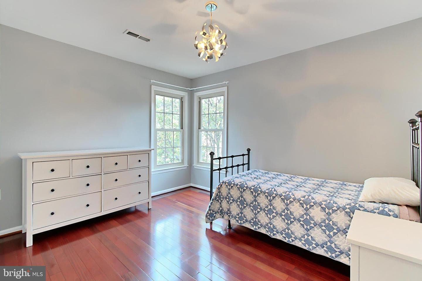 9516 Retriever Road photo 26