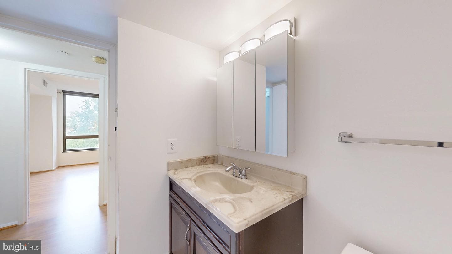 1808 Old Meadow Road #1015 photo 22