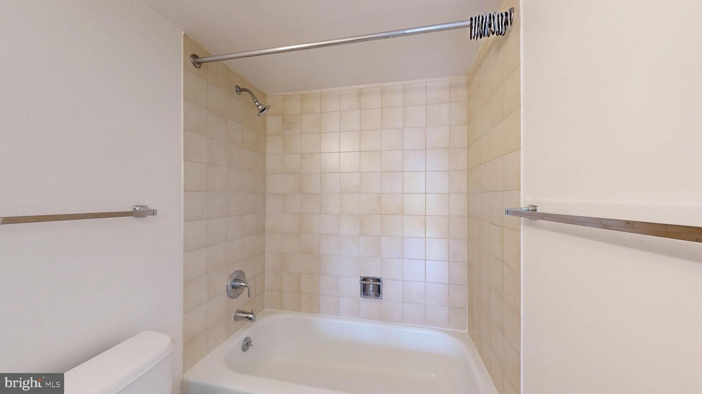 1808 Old Meadow Road #1015 photo 23