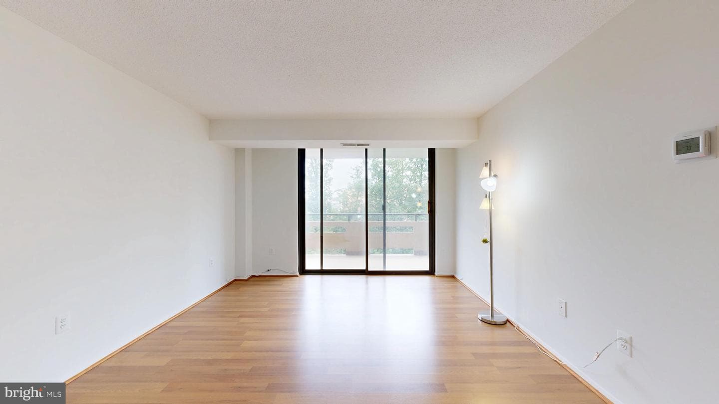 1808 Old Meadow Road #1015 photo 3