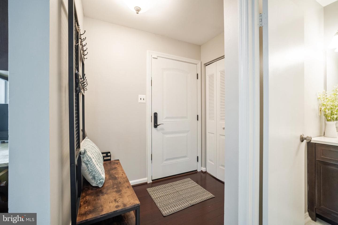 7329 Rolling Oak Lane photo 3
