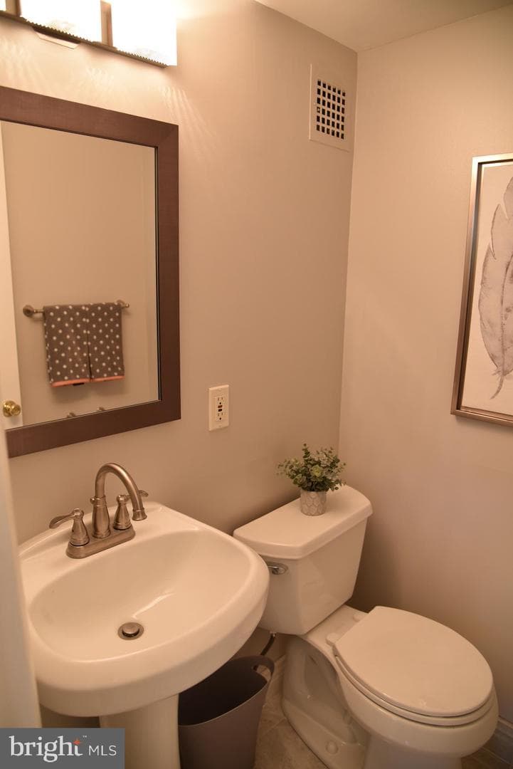 4360 Ivymount Court #32 photo 20