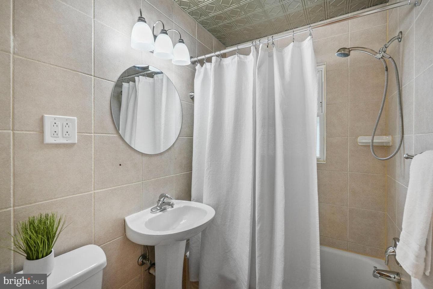 5811 Blaine Drive photo 15