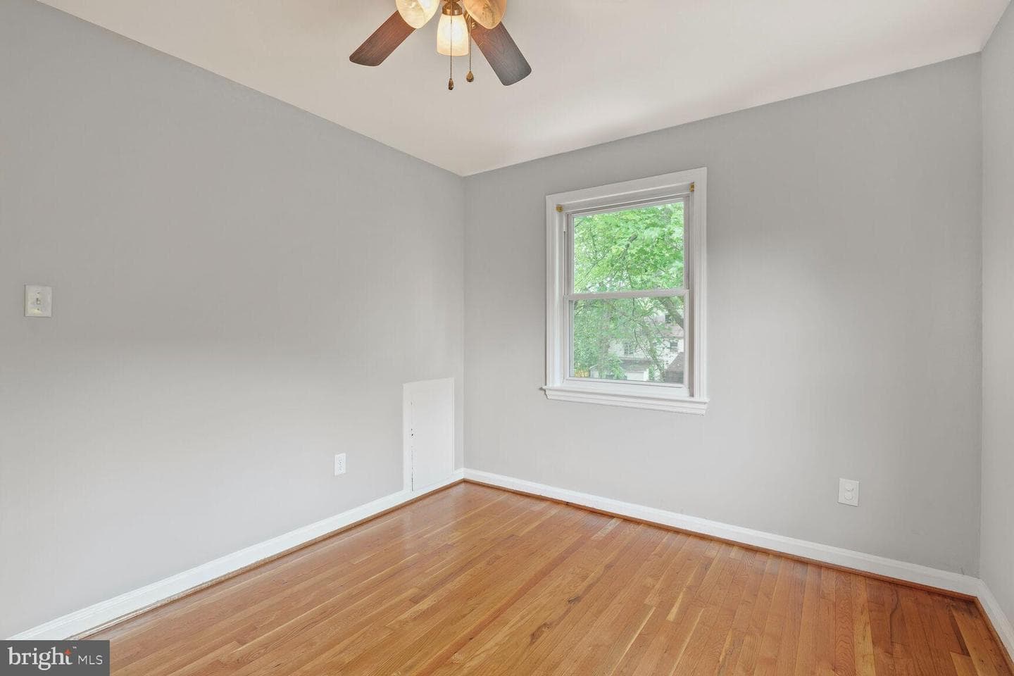 5811 Blaine Drive photo 18
