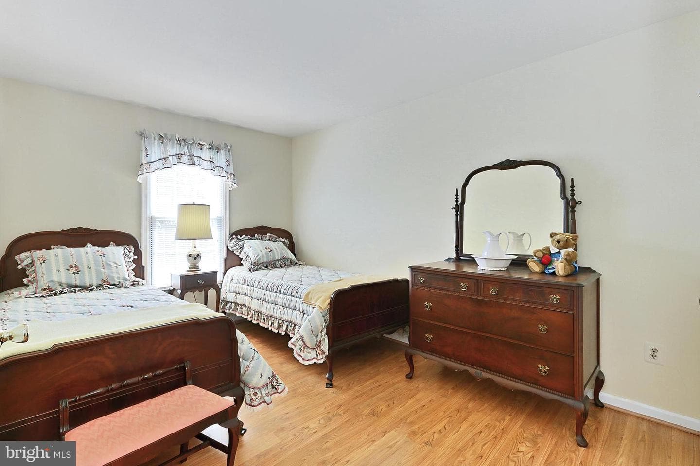 2780 Melchester Drive photo 38