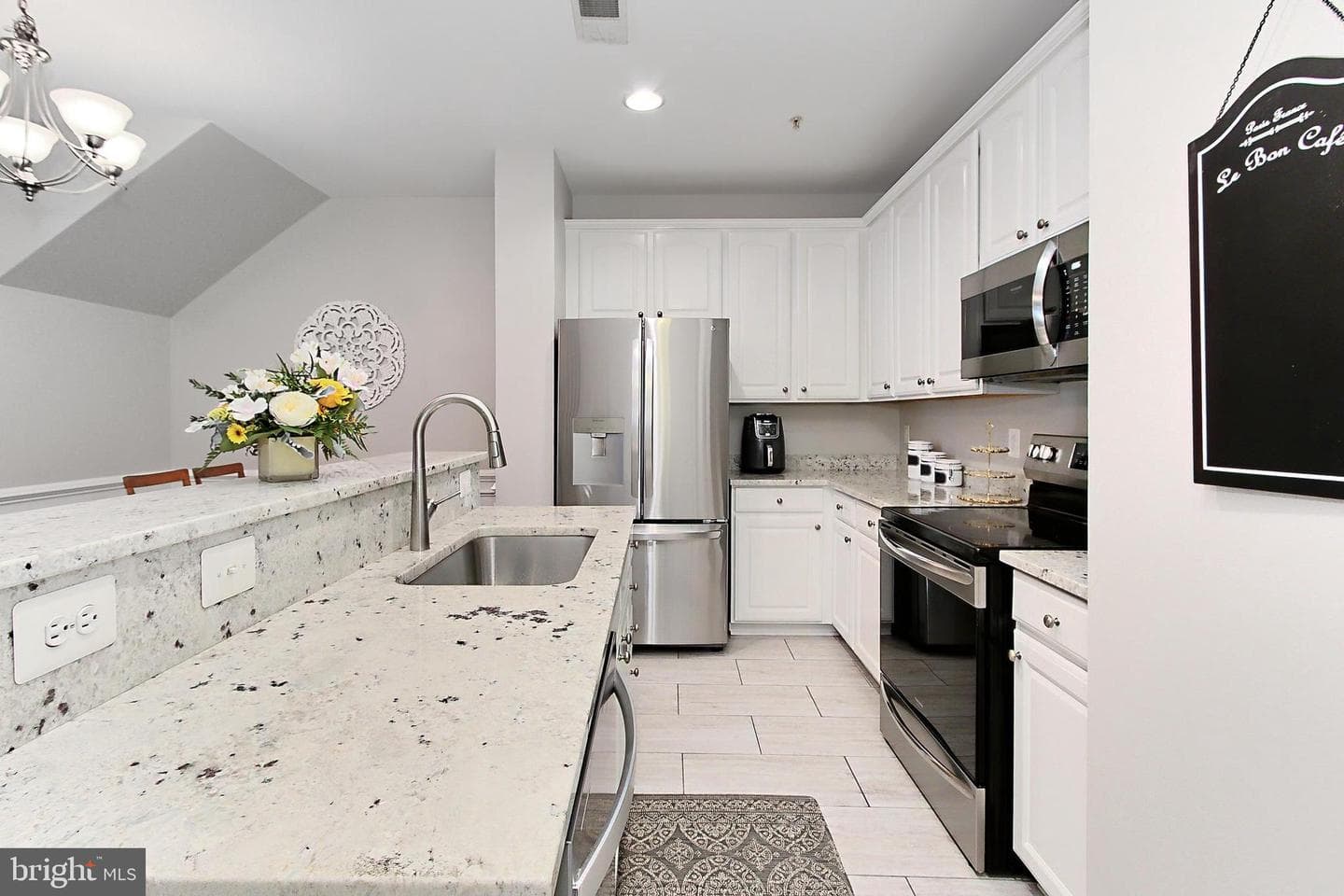 4463a Beacon Grove Cir #702a photo 12