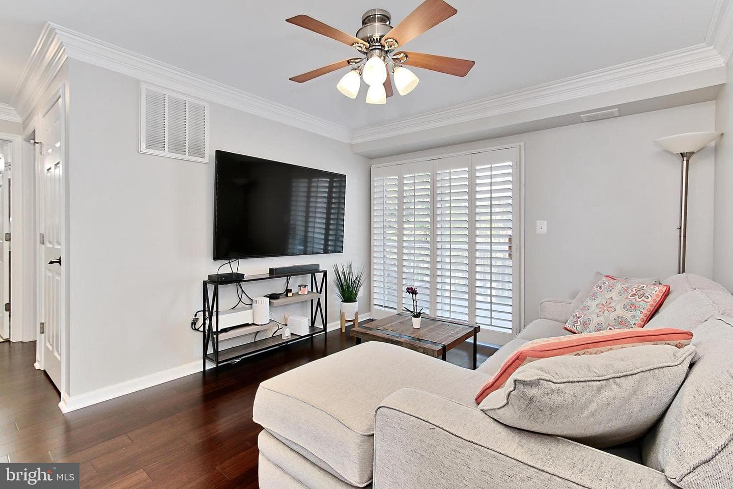 4463a Beacon Grove Cir #702a photo 17