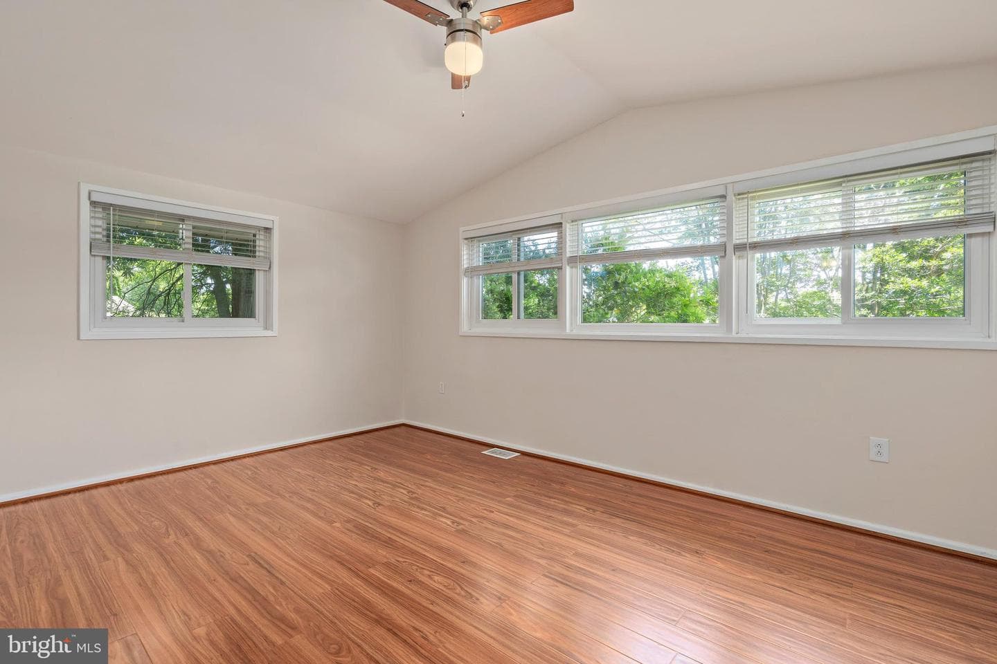 4006 Javins Drive photo 14