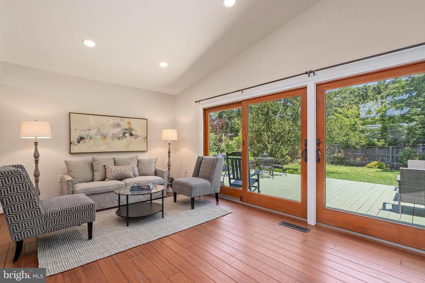 4006 Javins Drive photo 6