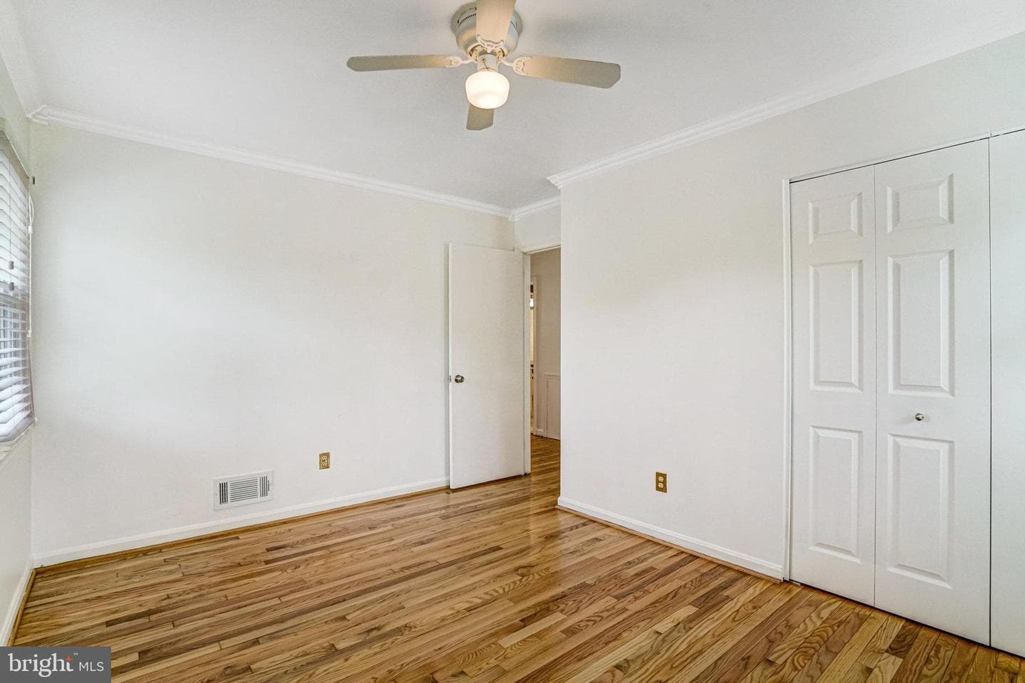 5901 Wivenhoe Court photo 44