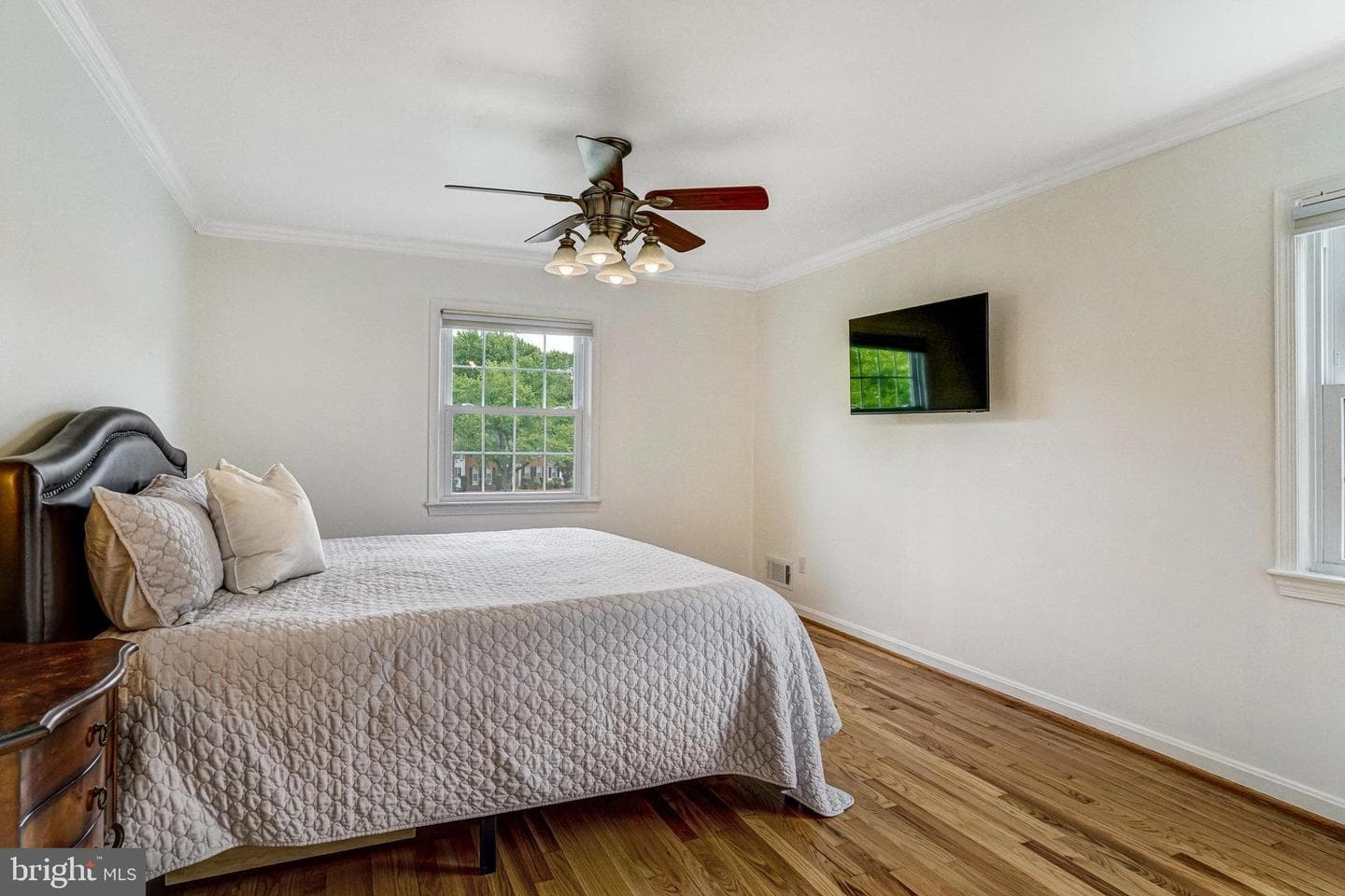 5901 Wivenhoe Court photo 49