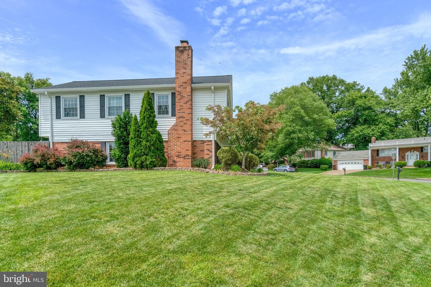 5901 Wivenhoe Court photo 6
