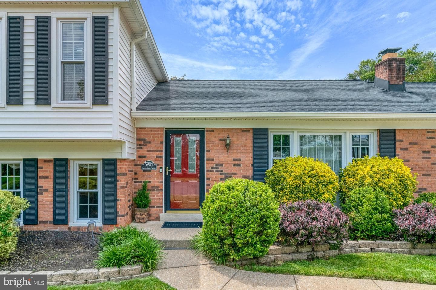 5901 Wivenhoe Court photo 8
