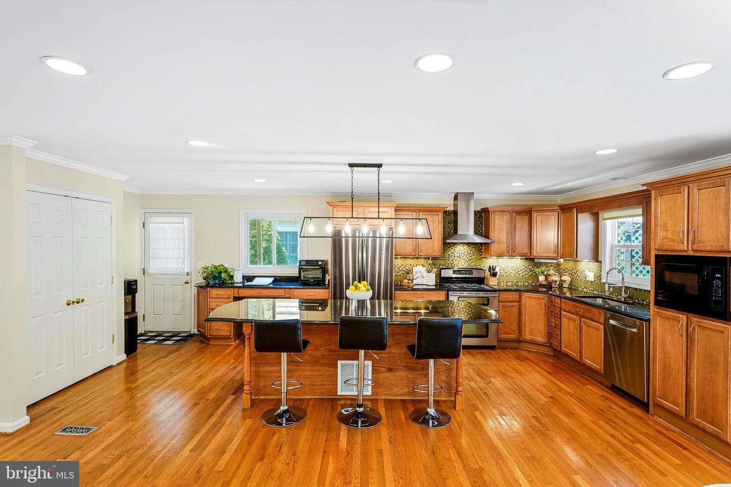106 Yeonas Drive SE photo 11