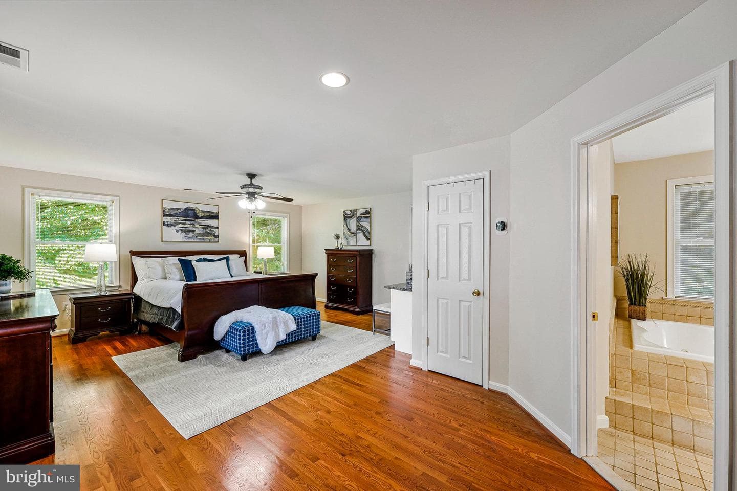 106 Yeonas Drive SE photo 18