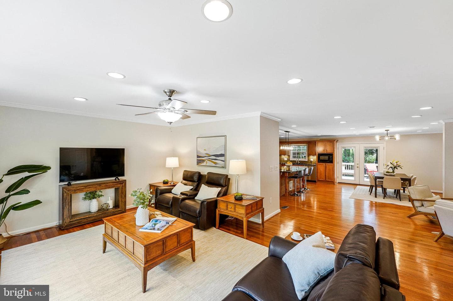 106 Yeonas Drive SE photo 5