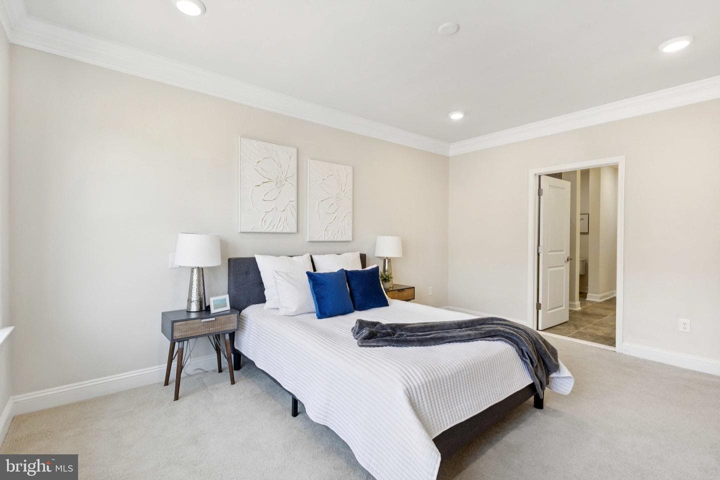 2907 Bleeker Street #3-404 photo 24