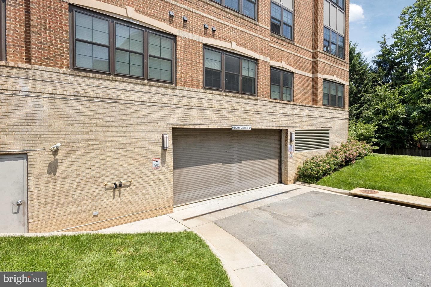 2907 Bleeker Street #3-404 photo 32