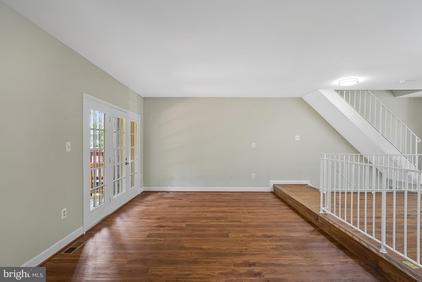 8530 Raglan Road photo 14