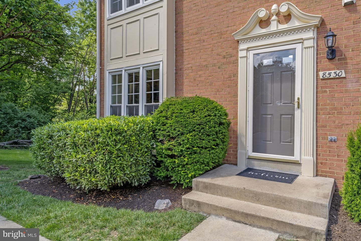 8530 Raglan Road photo 3