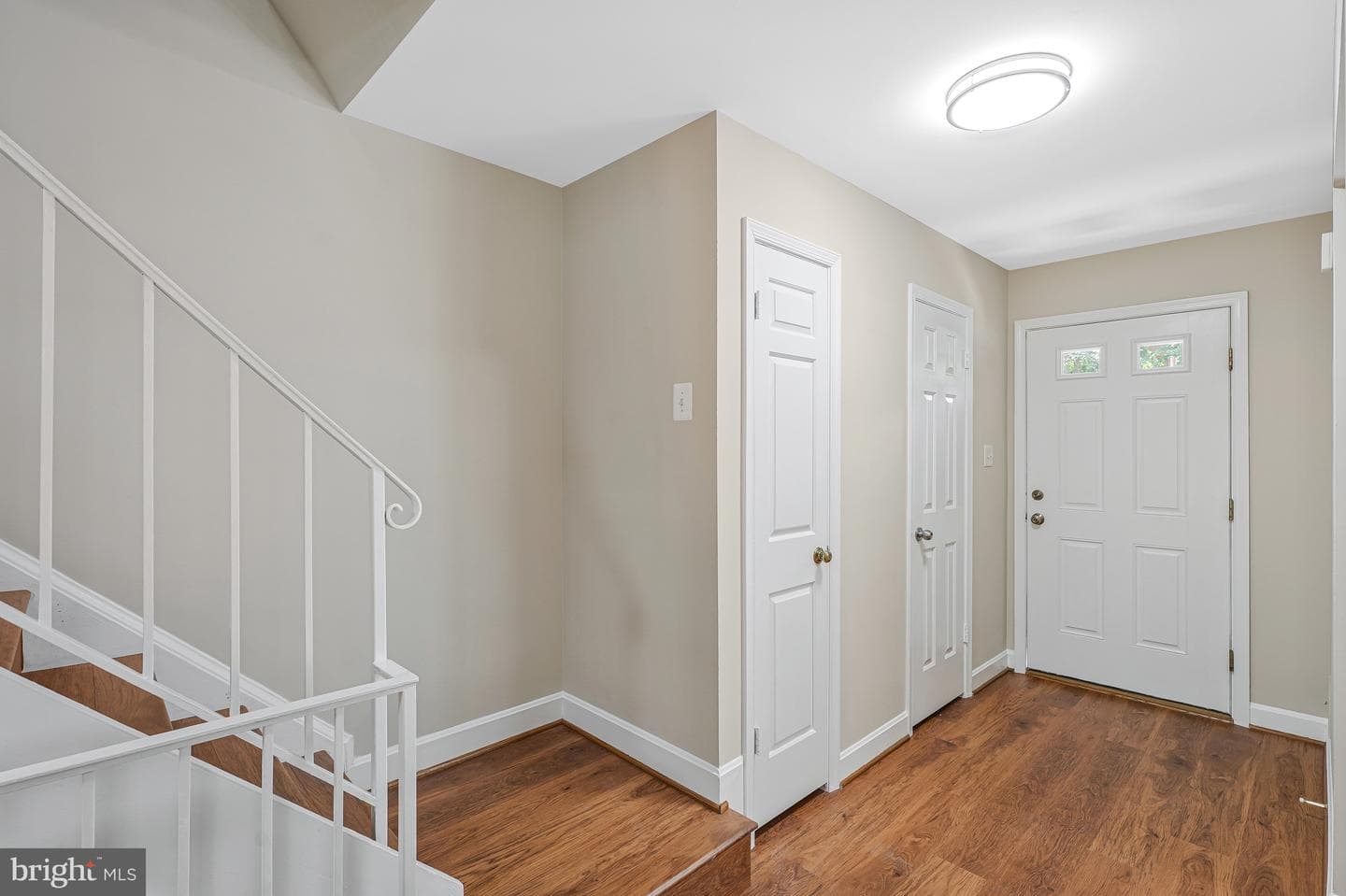 8530 Raglan Road photo 4