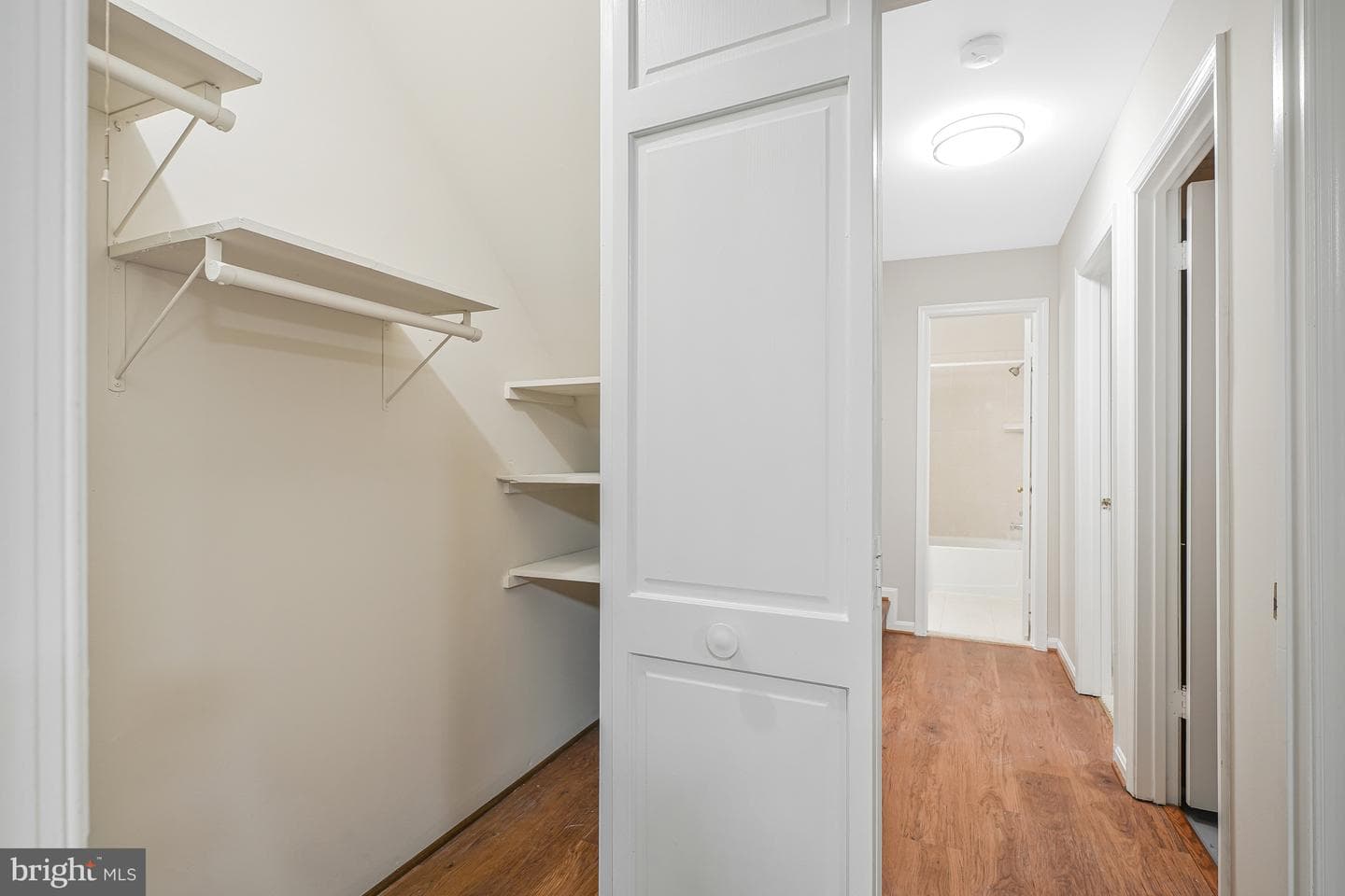 8530 Raglan Road photo 41