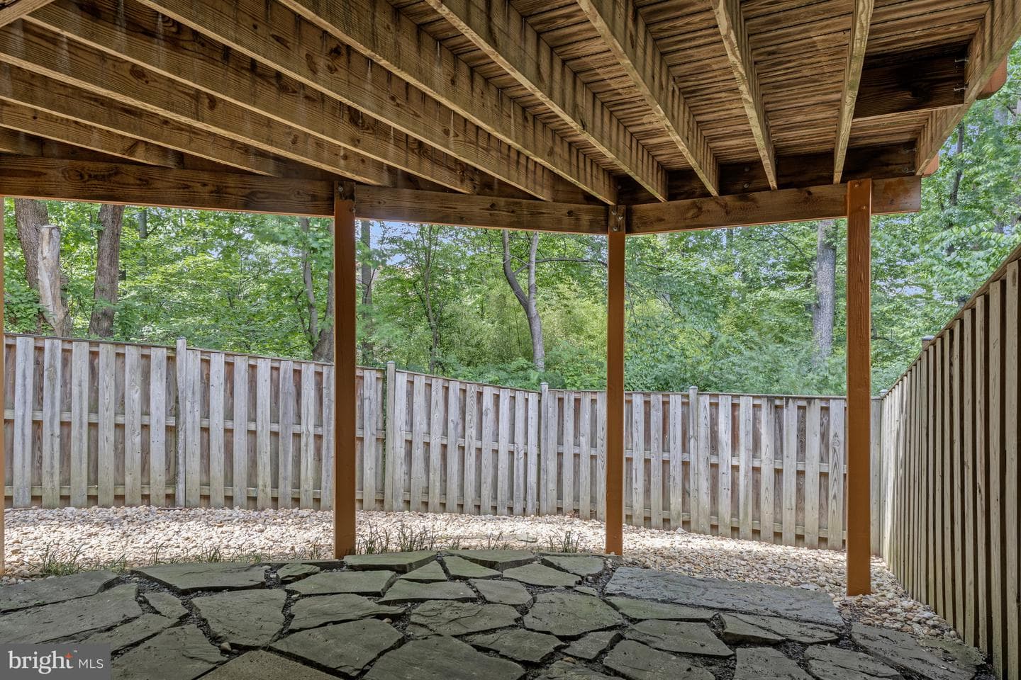 8530 Raglan Road photo 47