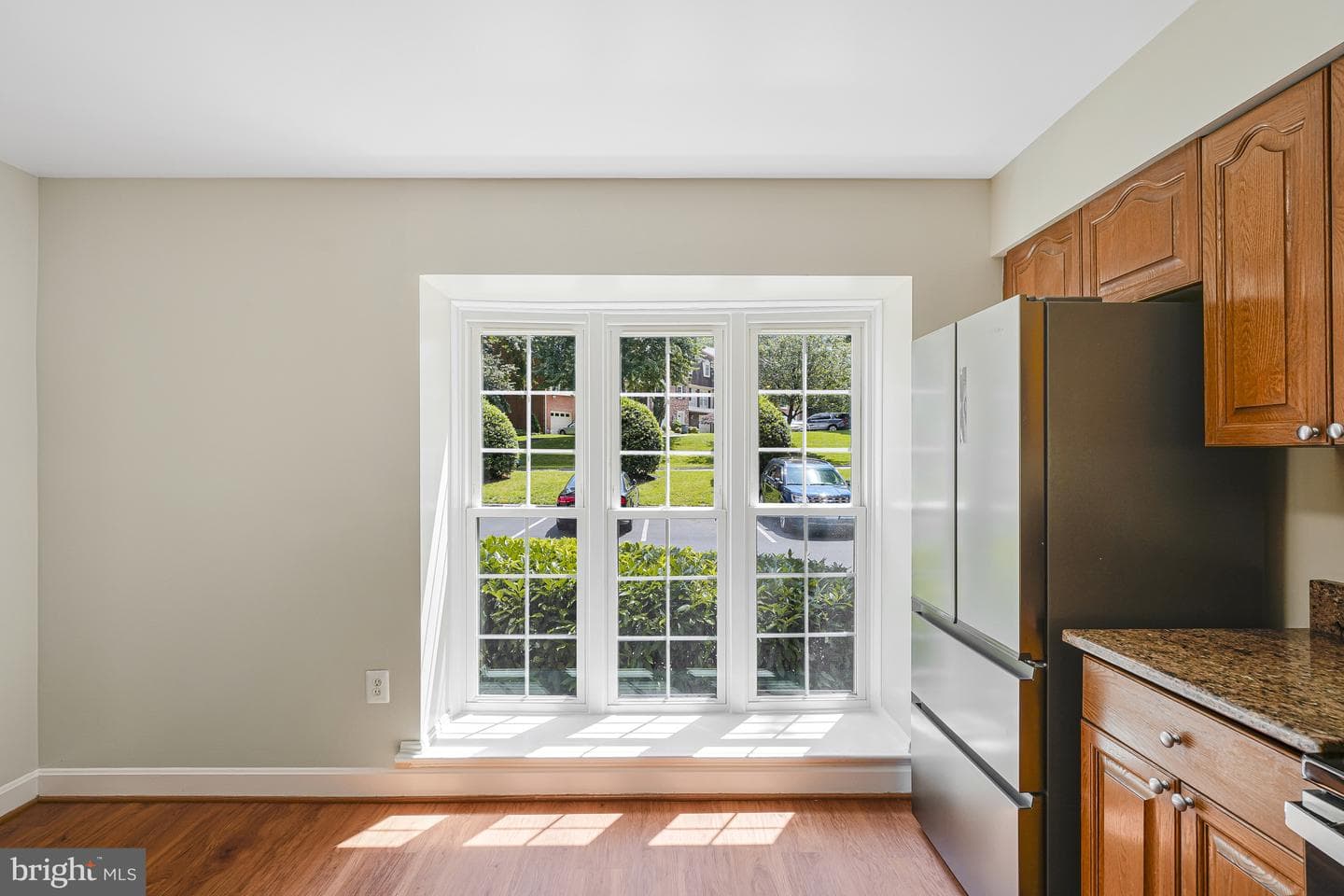 8530 Raglan Road photo 9