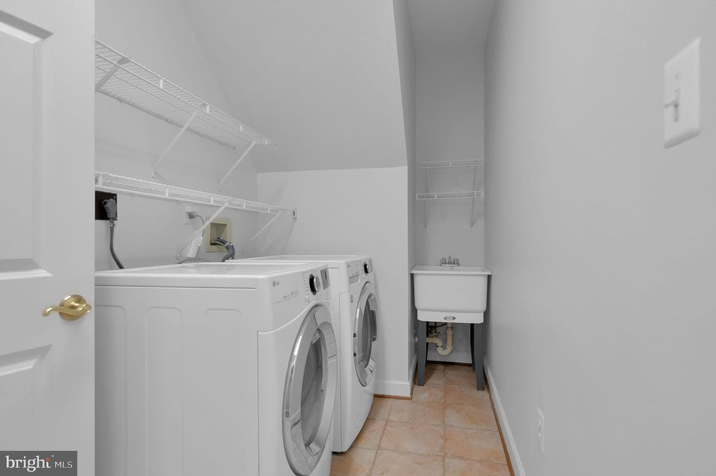 10323 Regency Station Drive photo 23
