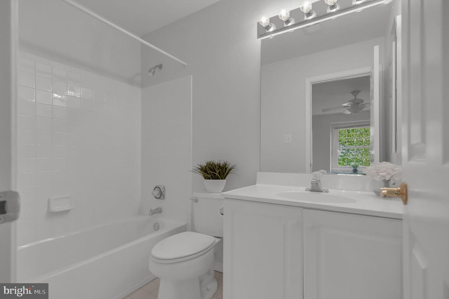 10323 Regency Station Drive photo 34