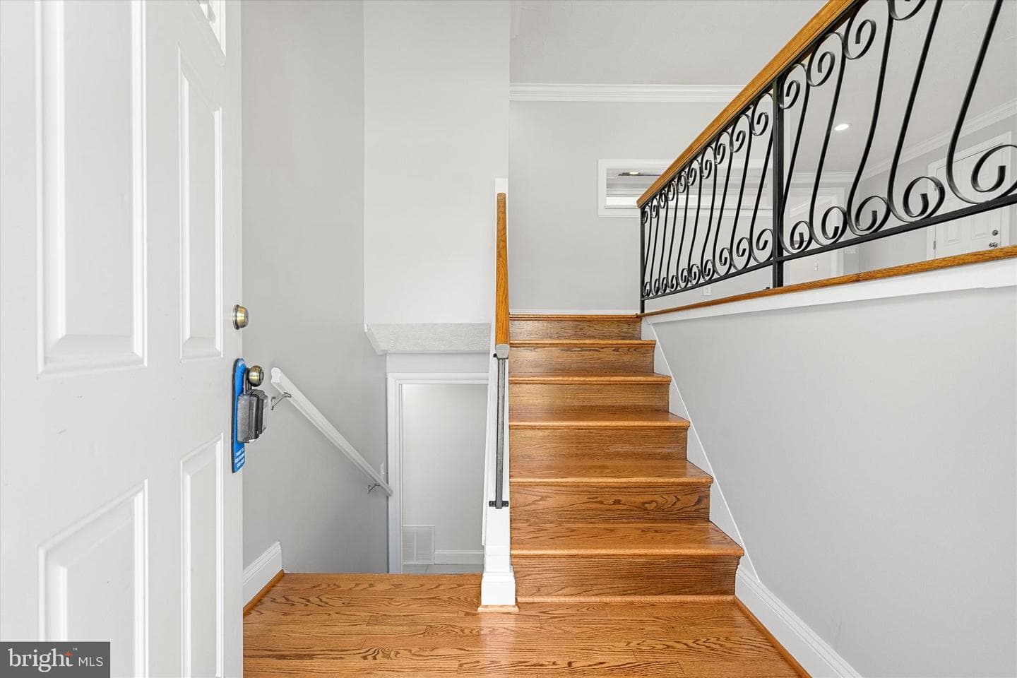 4703 Lawrence Street photo 3