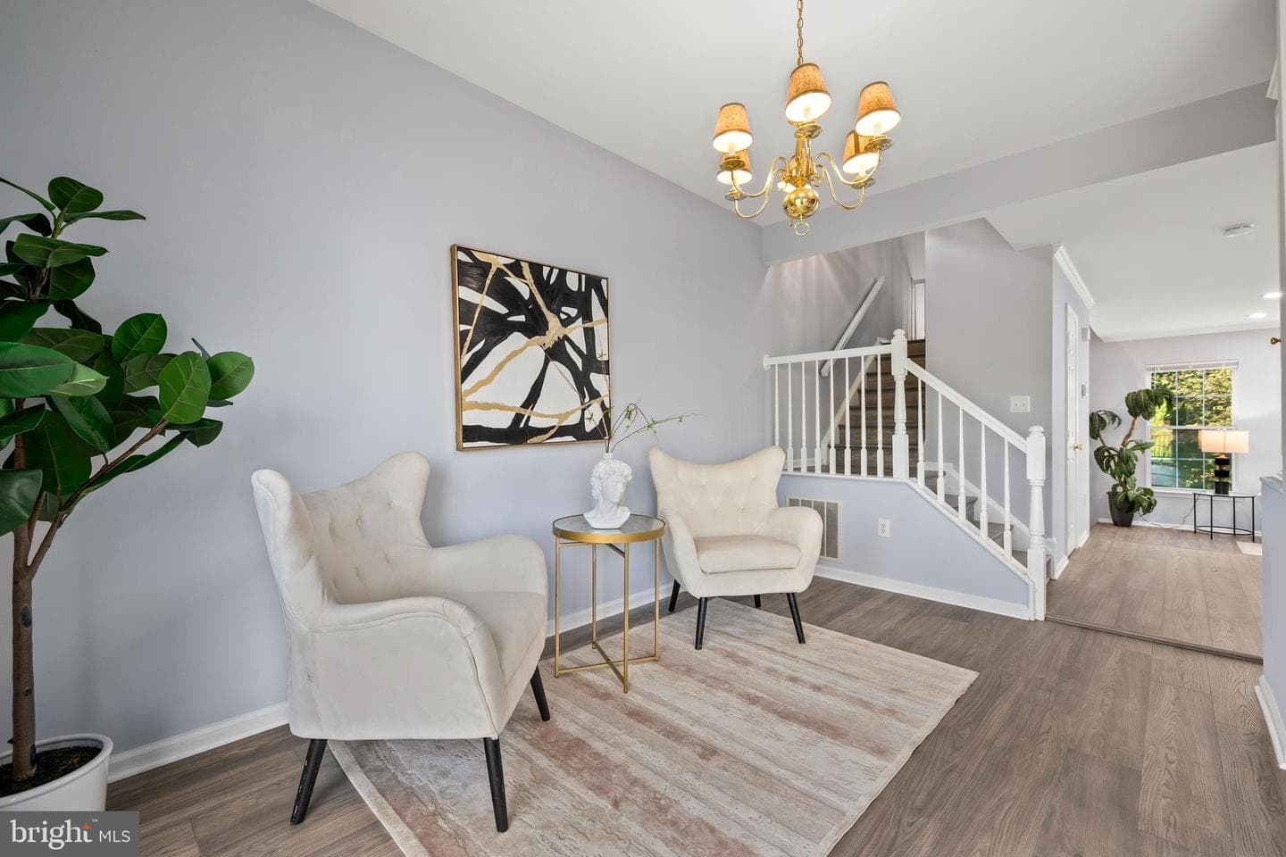 5543 Jowett Court photo 16