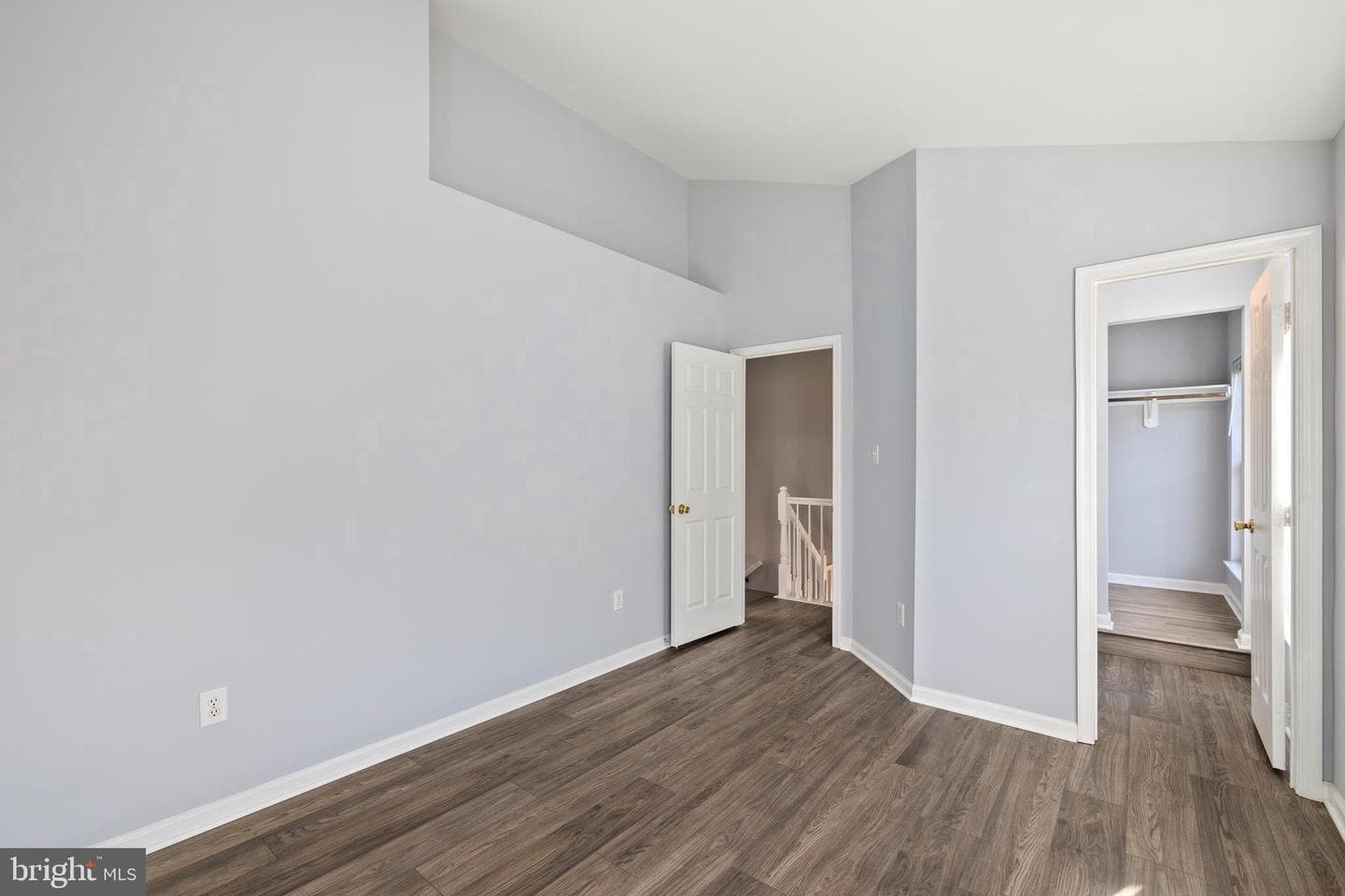 5543 Jowett Court photo 25