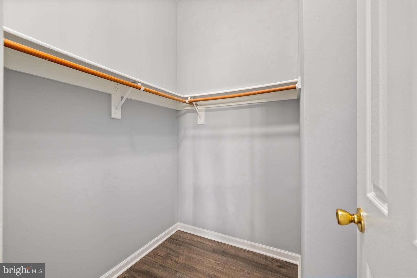 5543 Jowett Court photo 34