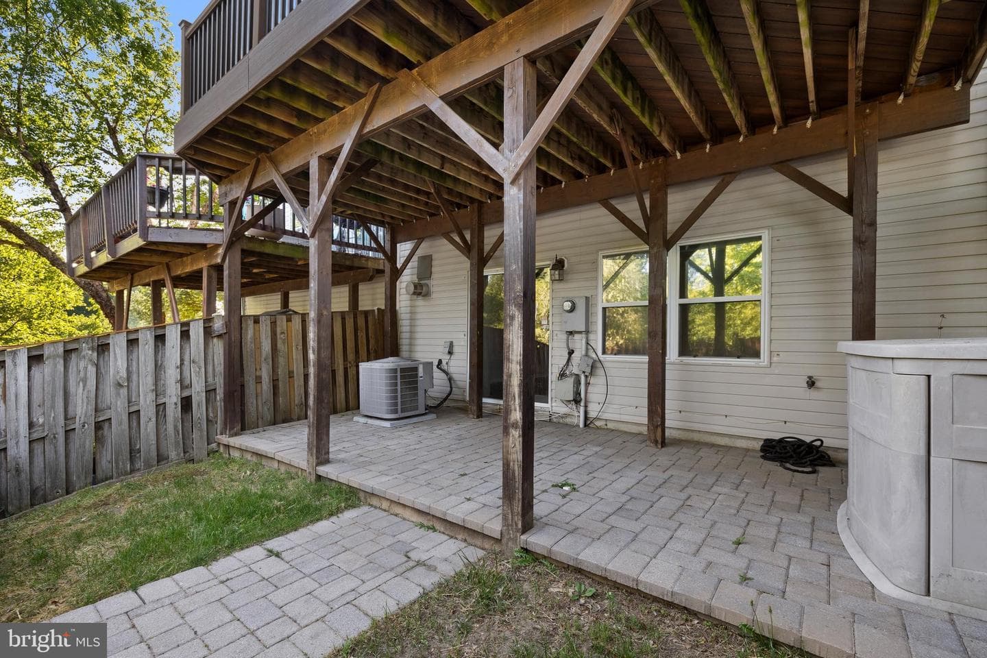 5543 Jowett Court photo 46